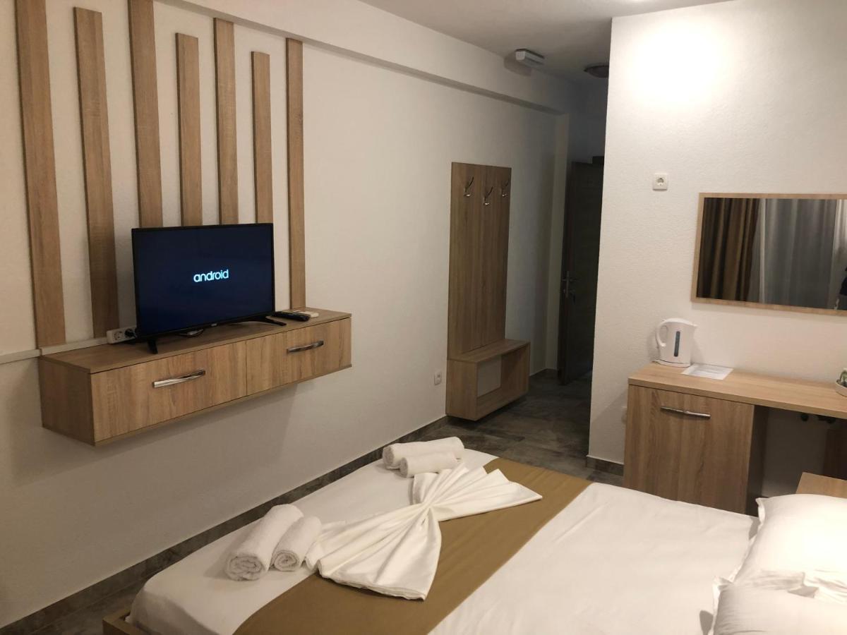 Hotel Gothia Ulcinj Ngoại thất bức ảnh